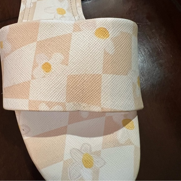 LARROUDÉ Ivy Checker Print Leather Slide Sandals Ivory Size 7 NWOB - Picture 7 of 7